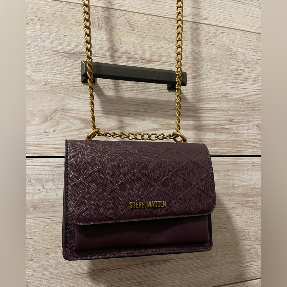 Steve Madden Plum Quilted Crossbody Bag
